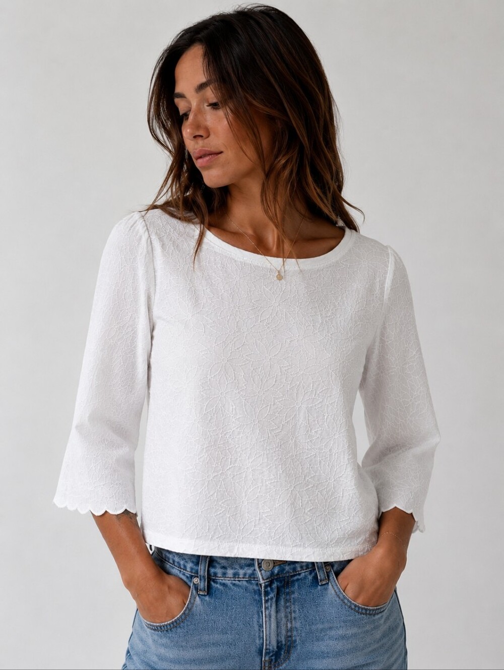 LOFT White Textured Floral Embroidered Scalloped Bell Sleeve Longsleeve Tee MED